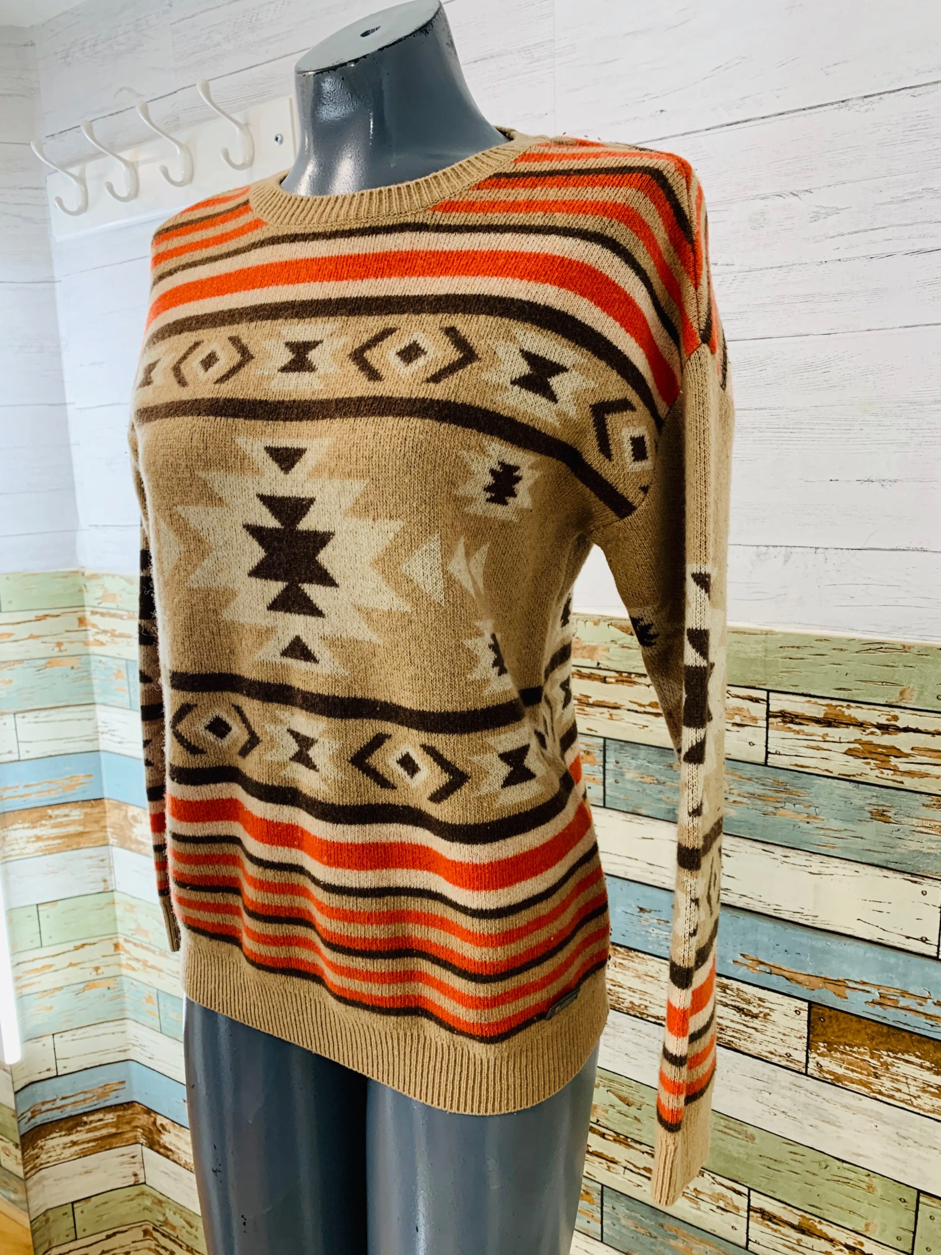 00's Printed Crewneck Sweater by E-Land