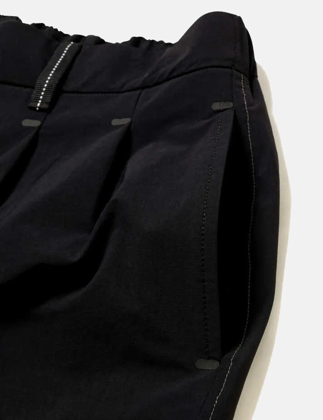 And Wander Plain Tapered Stretch Pants - Black