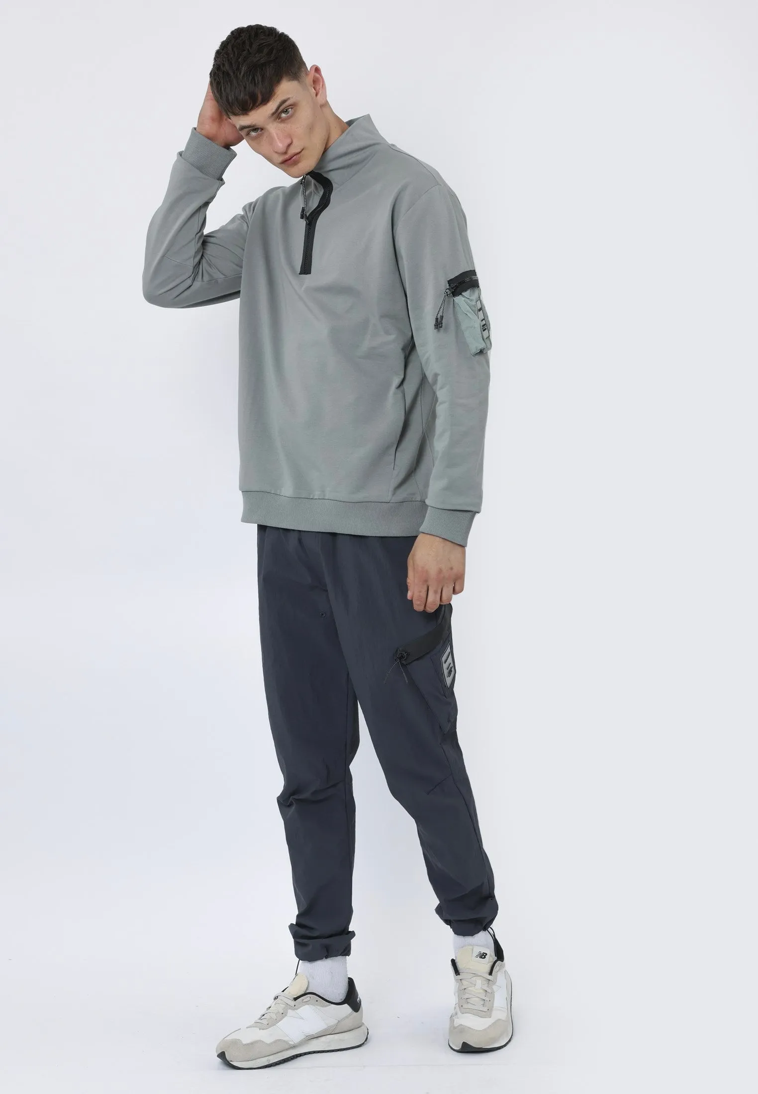 BENCH HALF ZIPS SOFT KHAKI