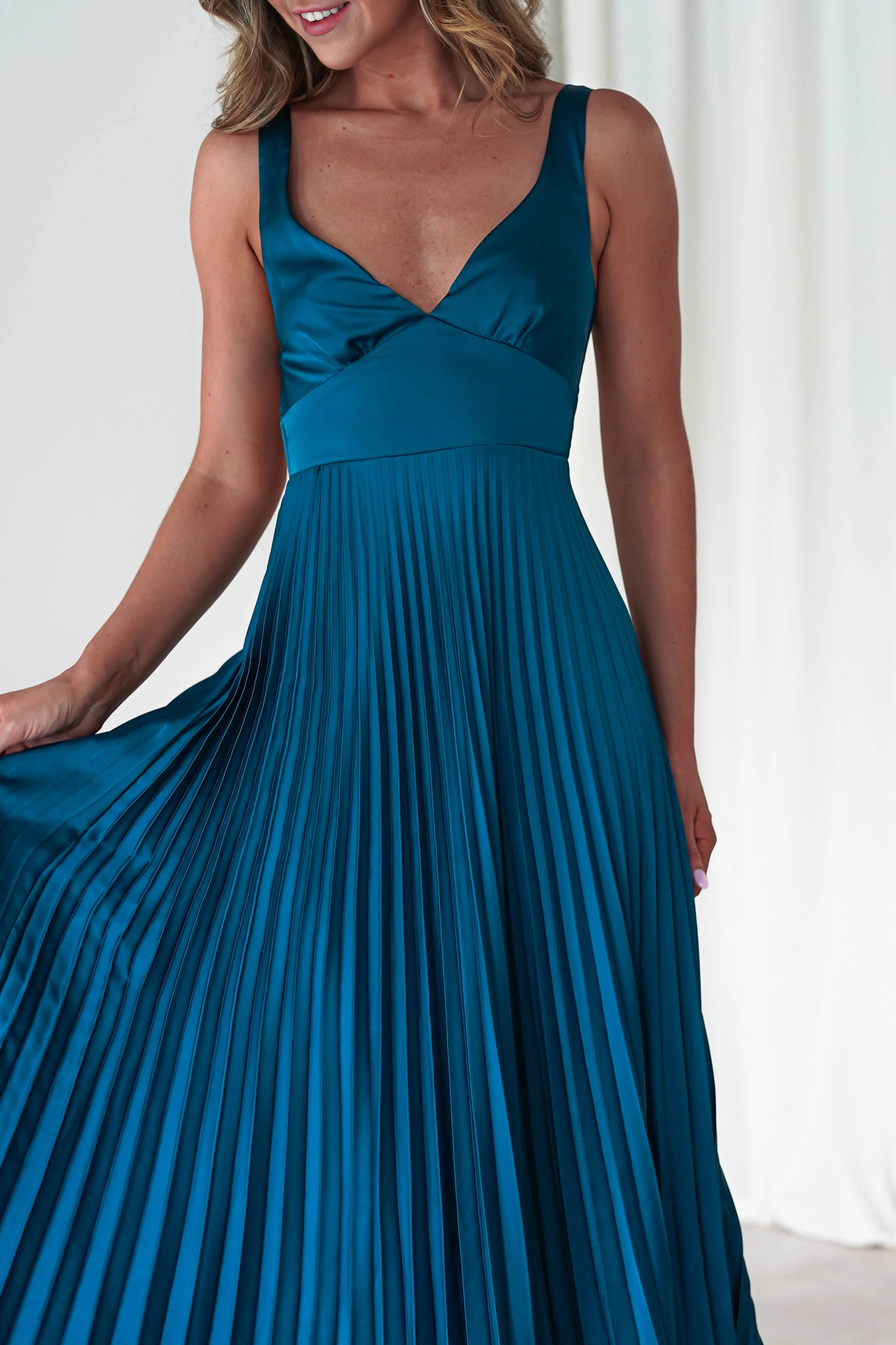 Cheri Pleated Midaxi Dress | Teal