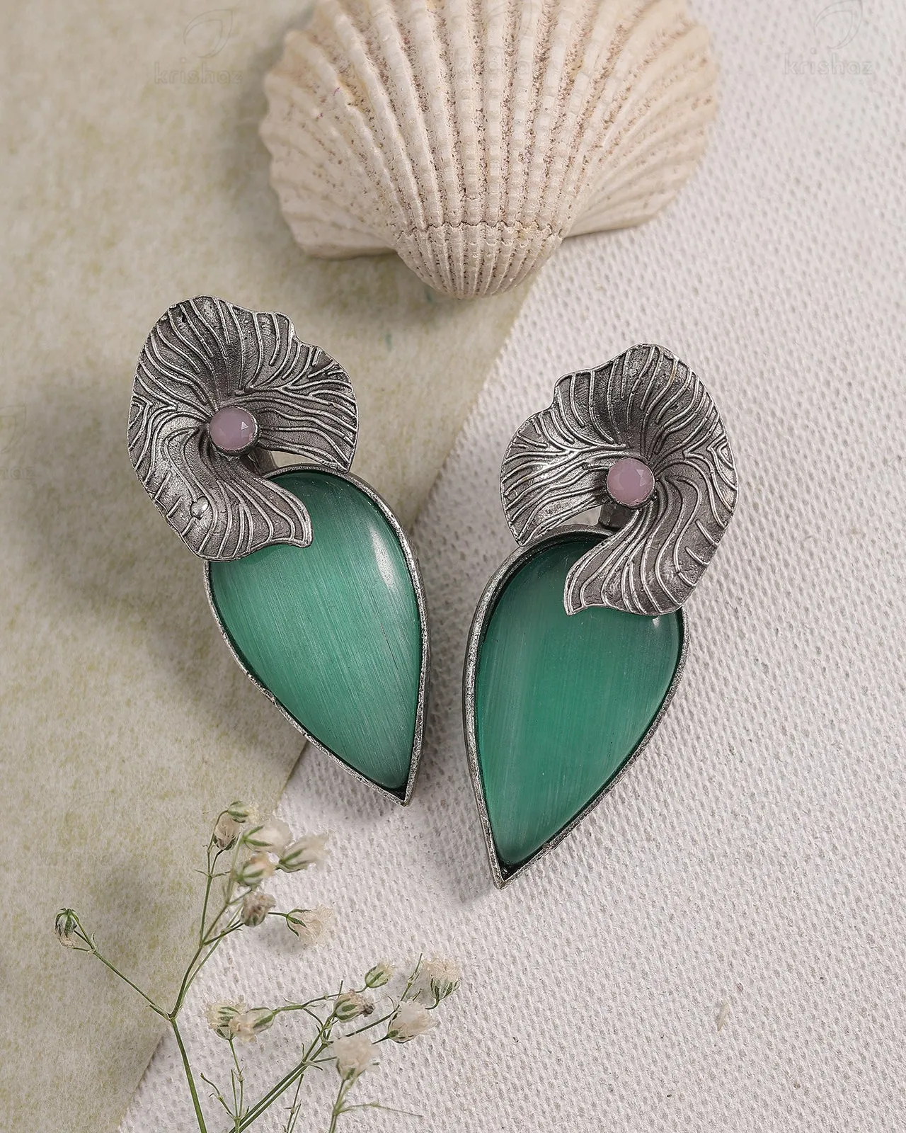 Freya Stud Earrings - wxo