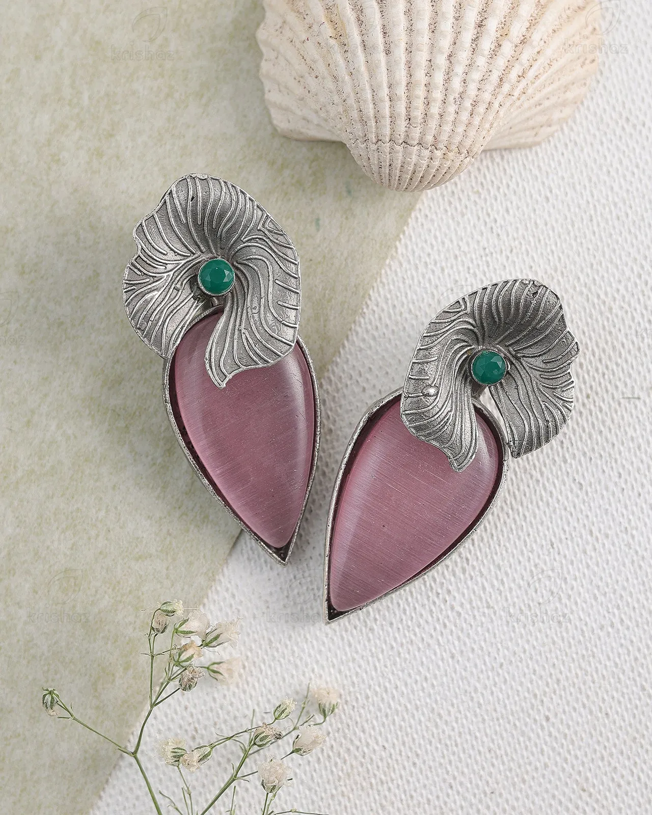 Freya Stud Earrings - wxo