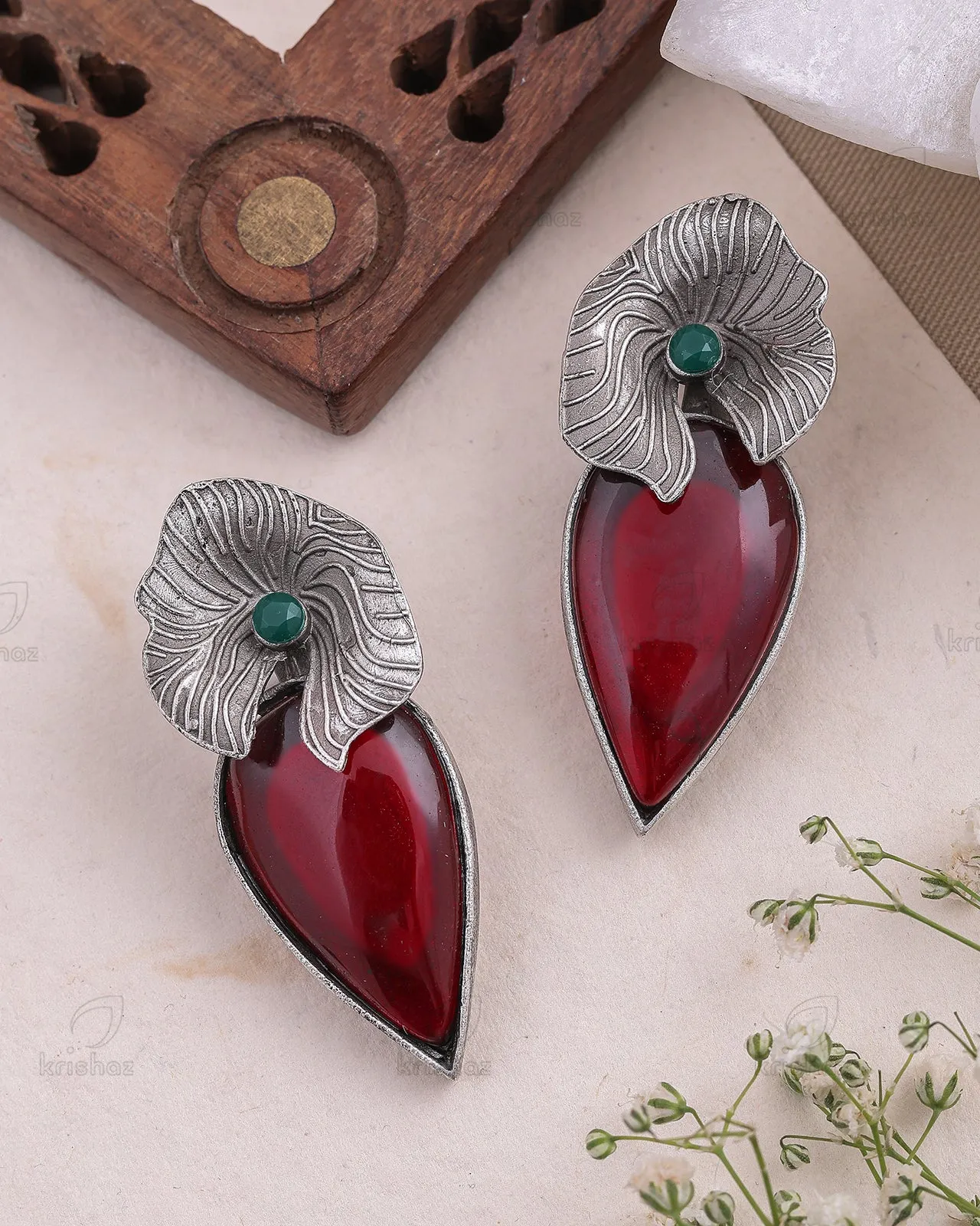 Freya Stud Earrings - wxo