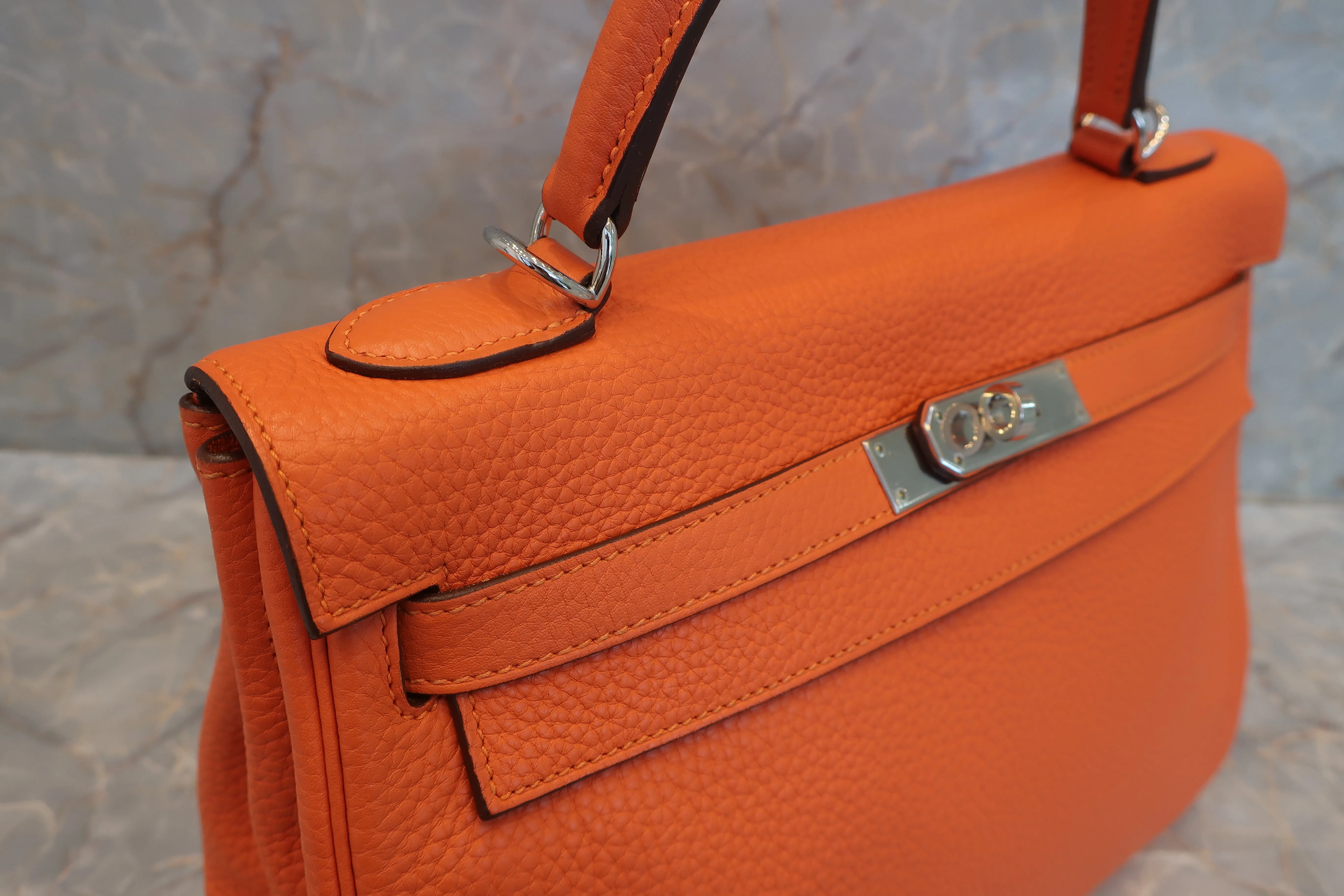HERMES／エルメス ケリー32 トリヨンクレマンス フー □R刻印 ショルダーバッグ 600080123