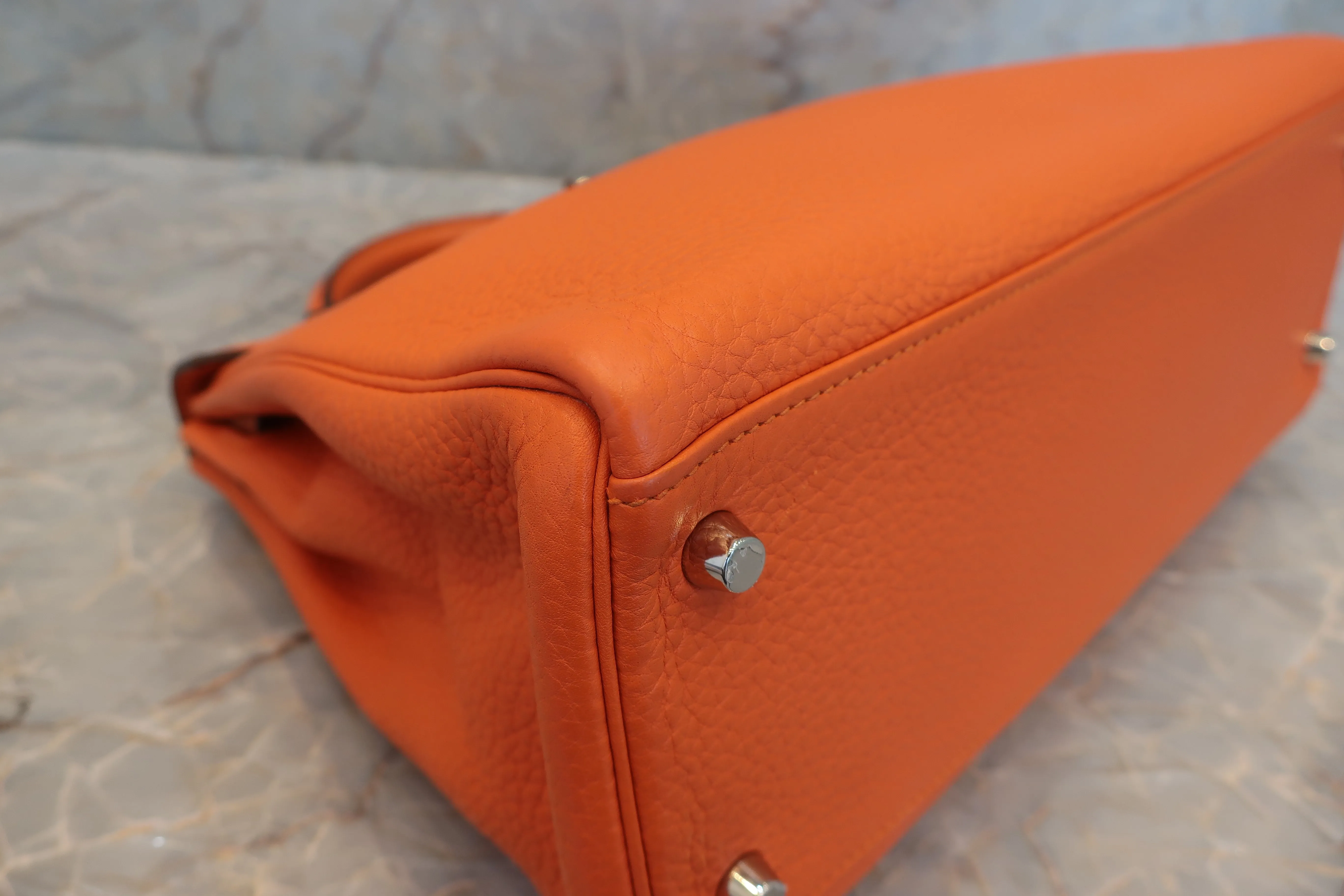 HERMES／エルメス ケリー32 トリヨンクレマンス フー □R刻印 ショルダーバッグ 600080123