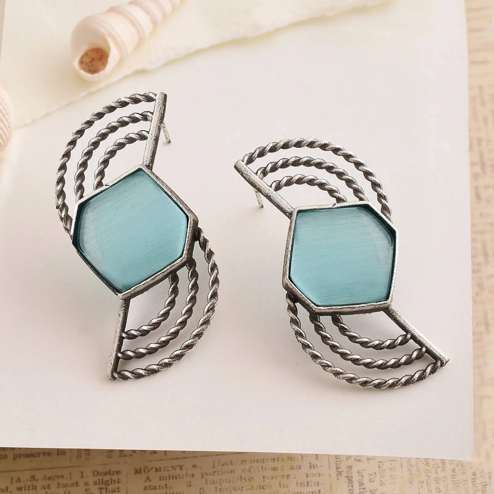 Siya Twisted Studs