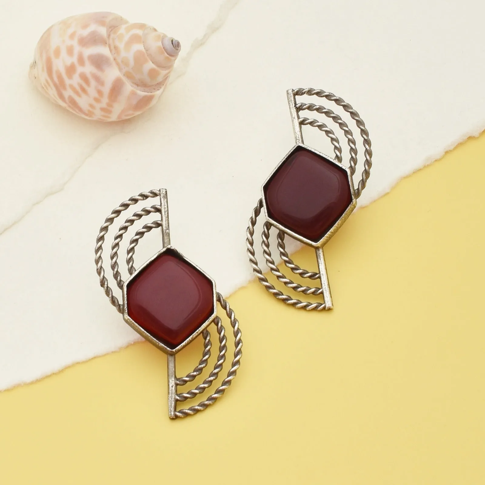 Siya Twisted Studs