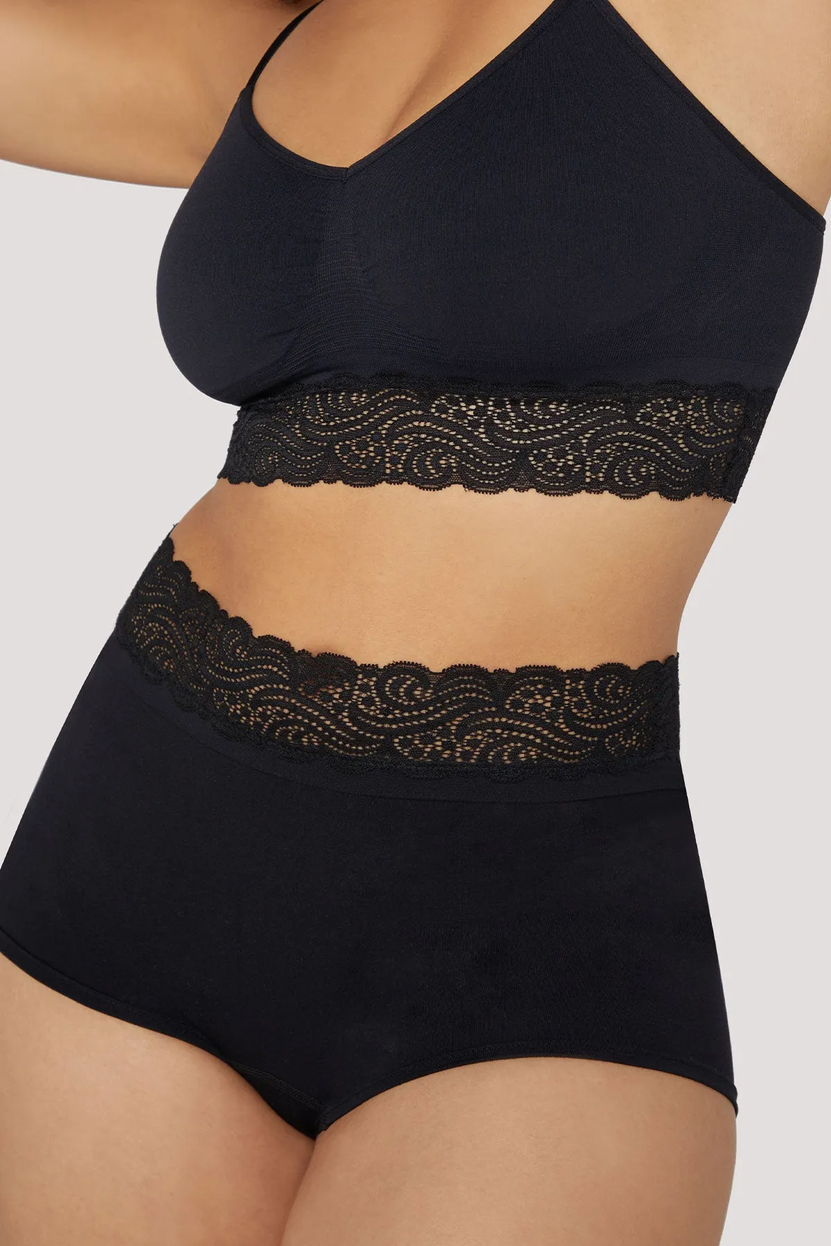 Travel Lace Girlshort